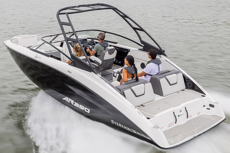 ヤマハマリーナ（株）